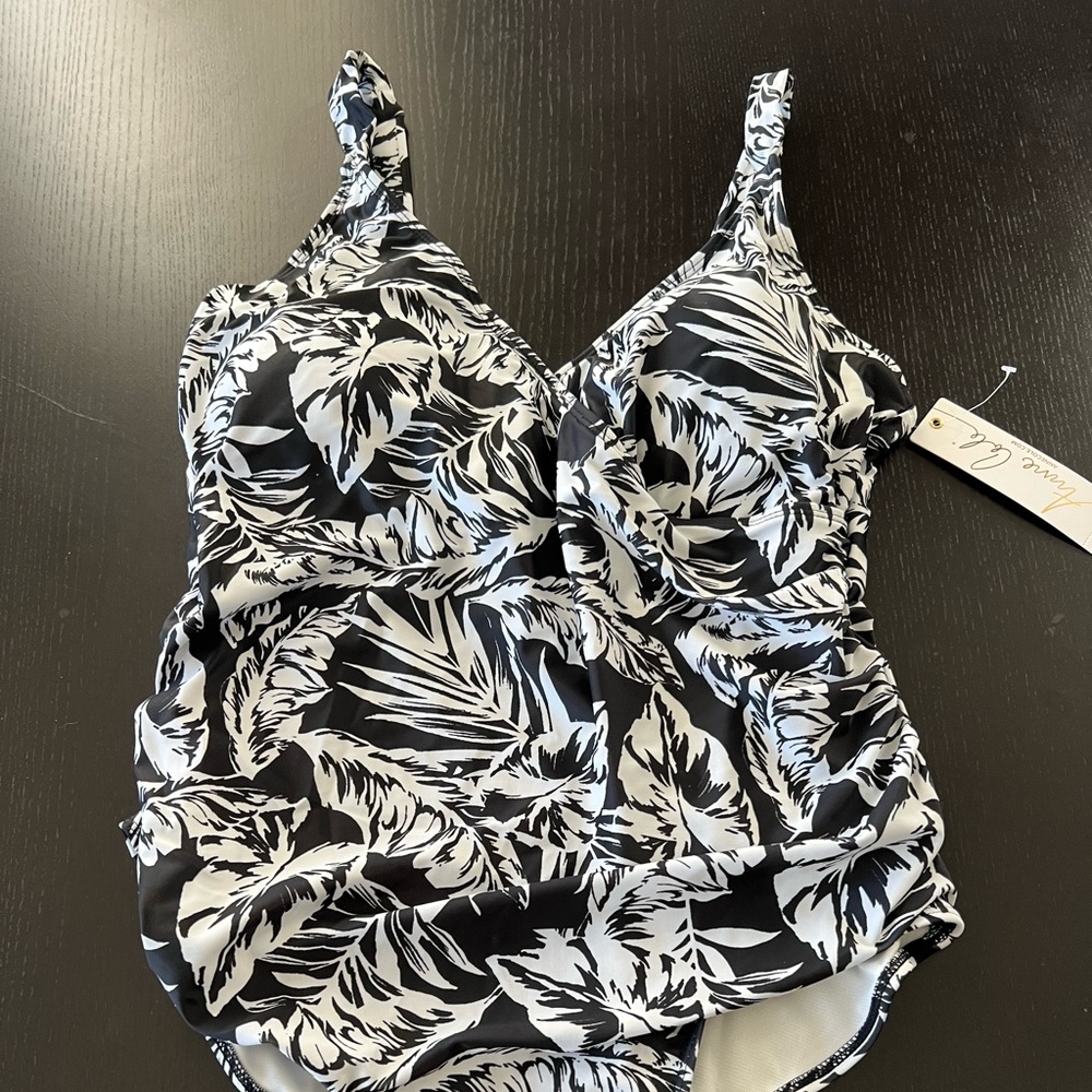 Anne Cole Monochrome Leaf Print One Piece Swimsuit